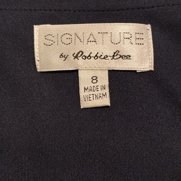 NWT Robbie Bee floral, maxi dress, size 8. - Picture 4 of 9